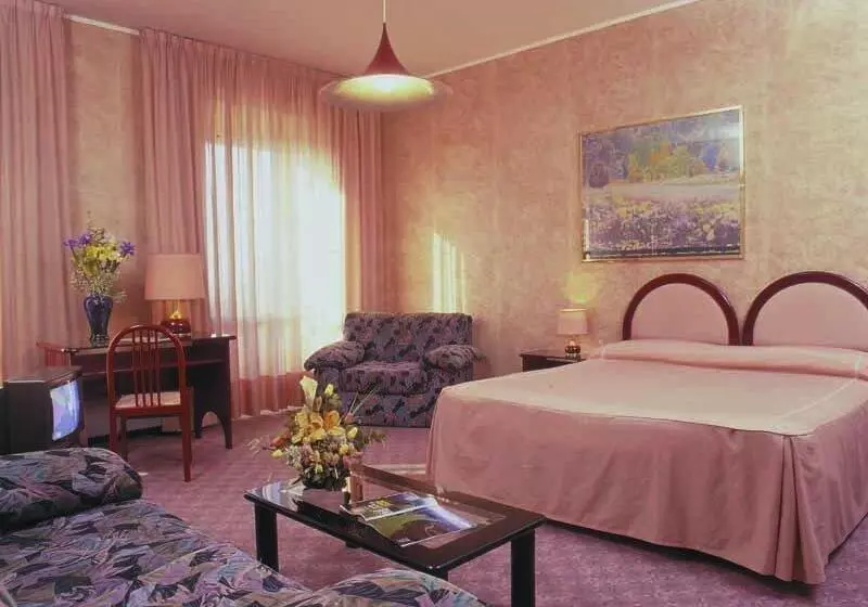 هتل Balletti Palace