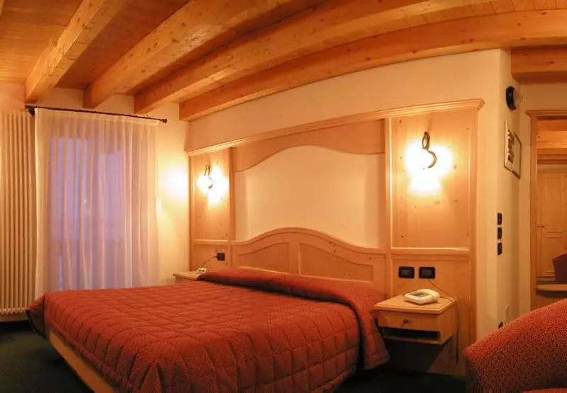 ホテル B&b La Montanara