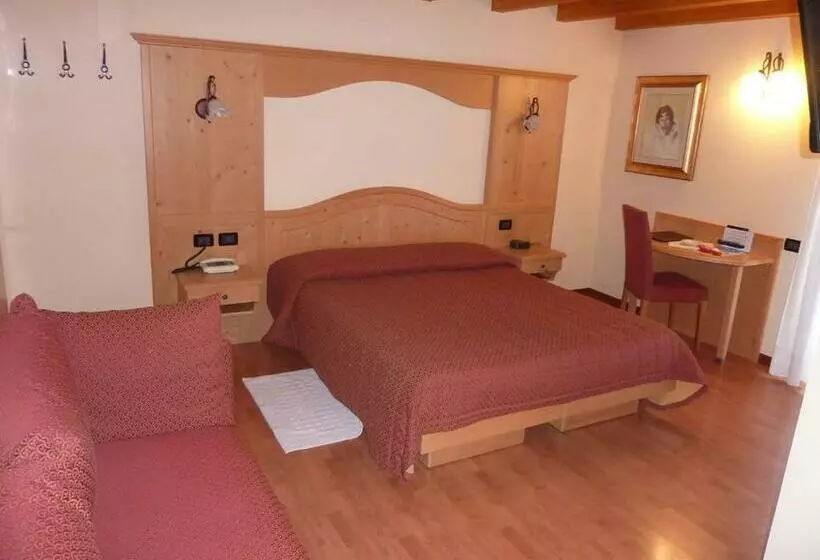 ホテル B&b La Montanara