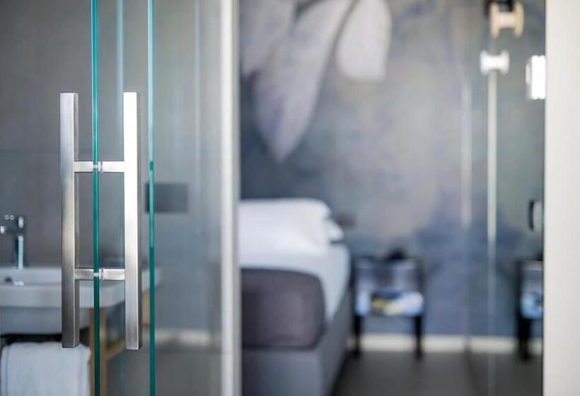 בית מלון כפרי Bernard