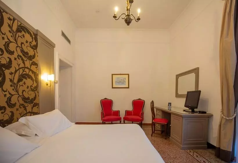 Grand Hotel Europa Palace