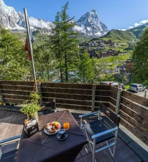 ホテル Petit Palais