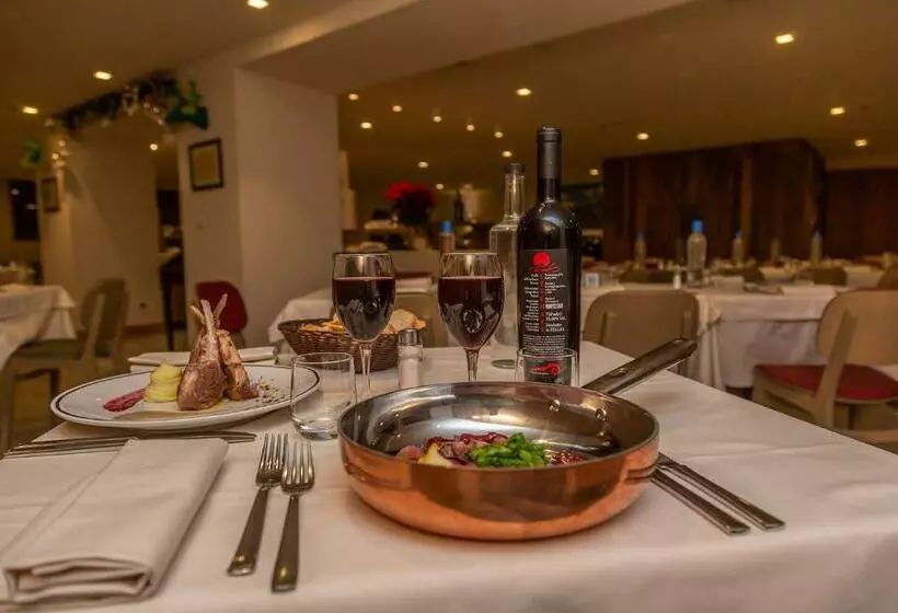 ホテル Petit Palais