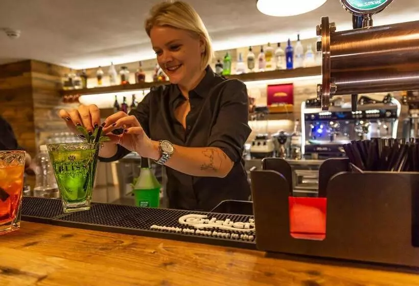 ホテル Petit Palais