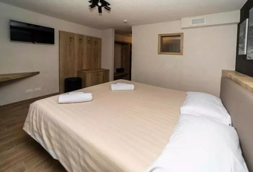 ホテル Petit Palais