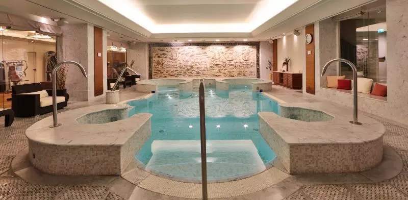 Hotel Principi Di Piemonte | Una Esperienze