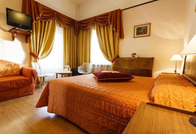 هتل Savoy Sestriere