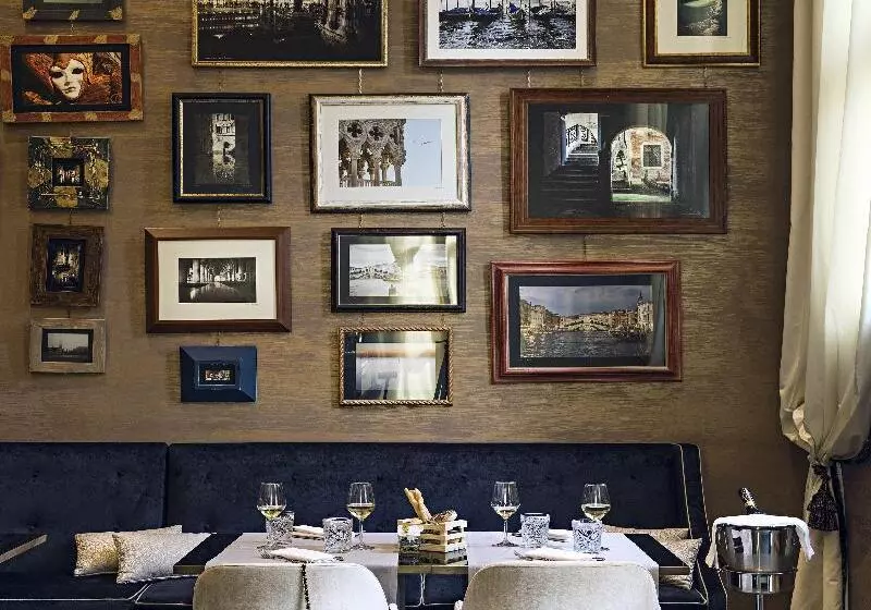 هتل The Venice Times