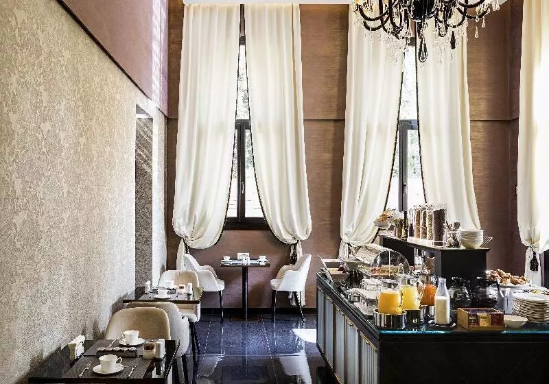 هتل The Venice Times