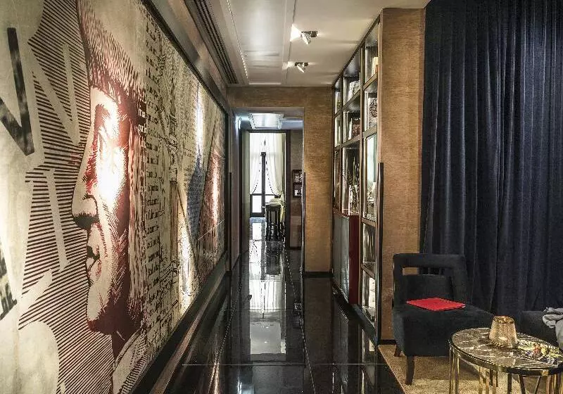 هتل The Venice Times