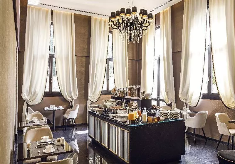 هتل The Venice Times