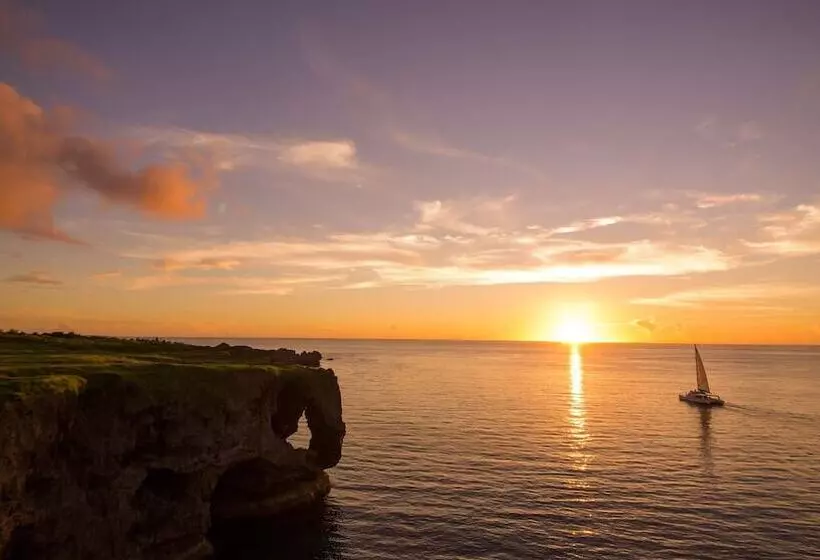 Hotel Ana Intercontinental Manza Beach Resort, An Ihg