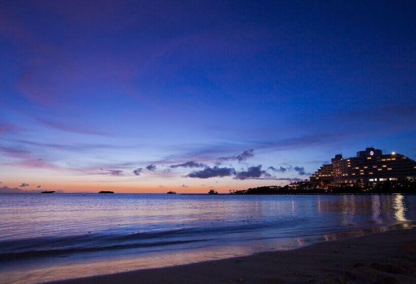 هتل Ana Intercontinental Manza Beach Resort, An Ihg