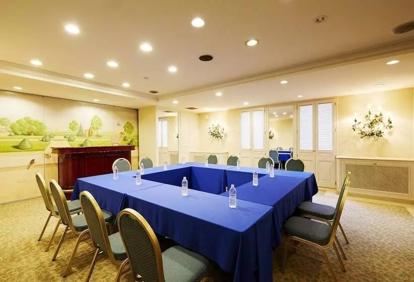 Art Hotel Kokura New Tagawa