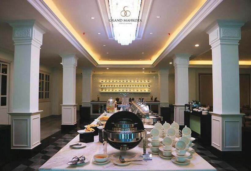 Hotel Grand Mahkota
