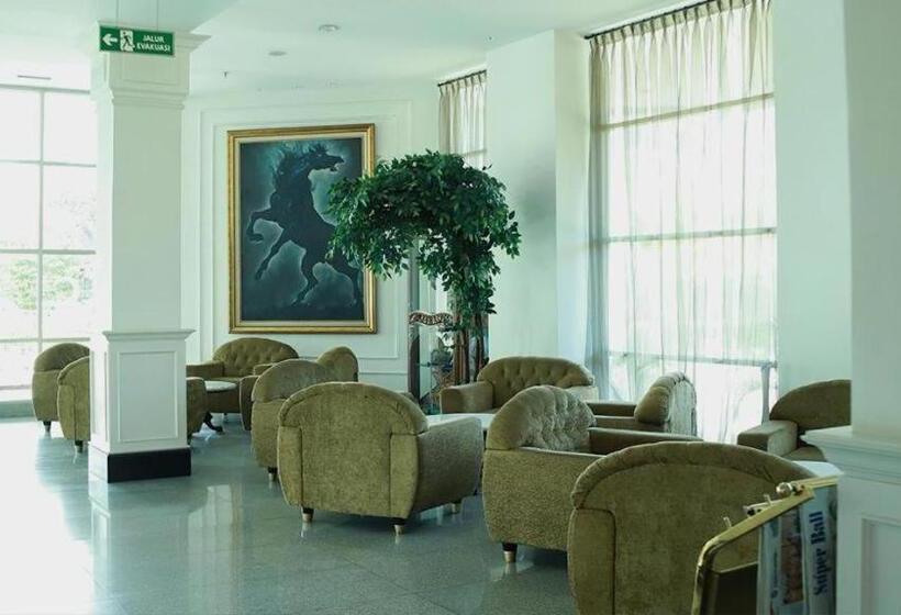 Hotel Grand Mahkota