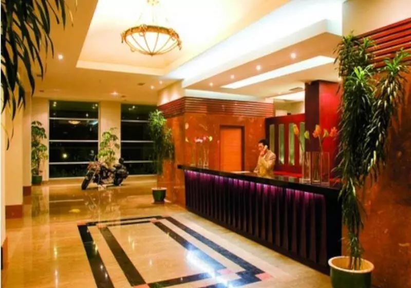 Hotel Grand Mahkota