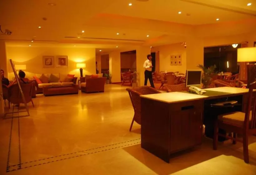 ホテル The Ashhok Hassan