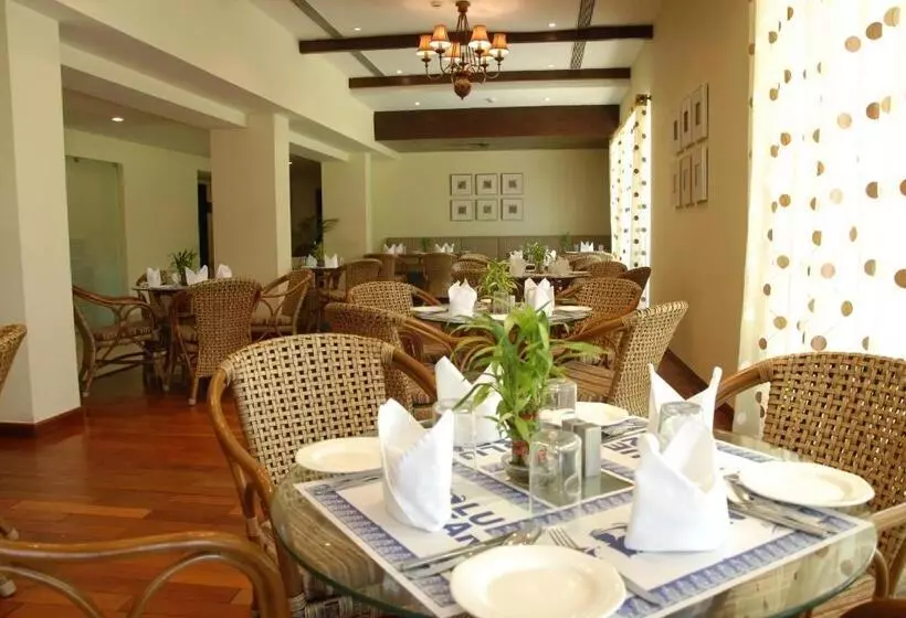 ホテル The Ashhok Hassan