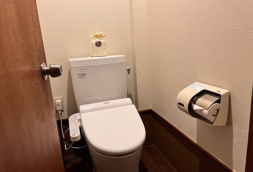 בית מלון כפרי Hirayukan