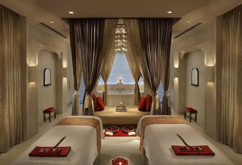 Hotel Itc Mughal, A Luxury Collection Resort & Spa, Agra