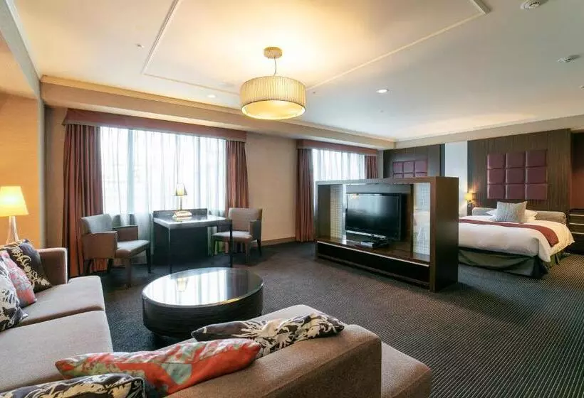 Отель Nagoya Tokyu