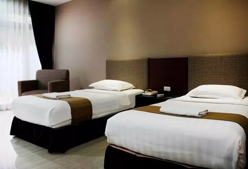 בית מלון כפרי New Grand Park