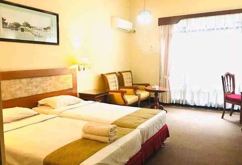 בית מלון כפרי New Grand Park