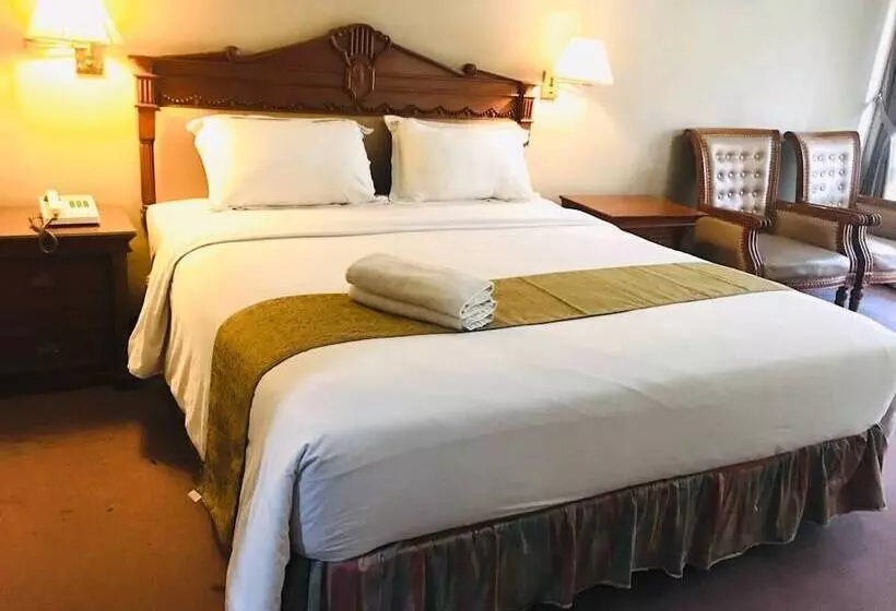 בית מלון כפרי New Grand Park