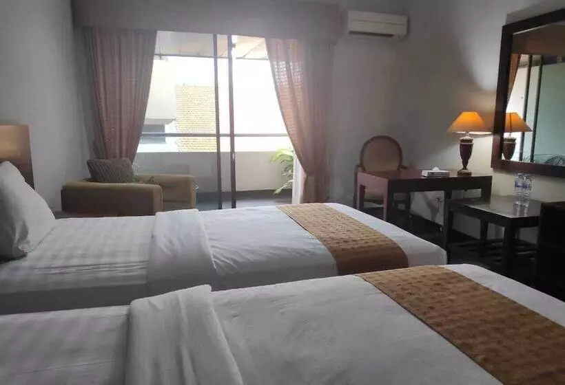 בית מלון כפרי New Grand Park