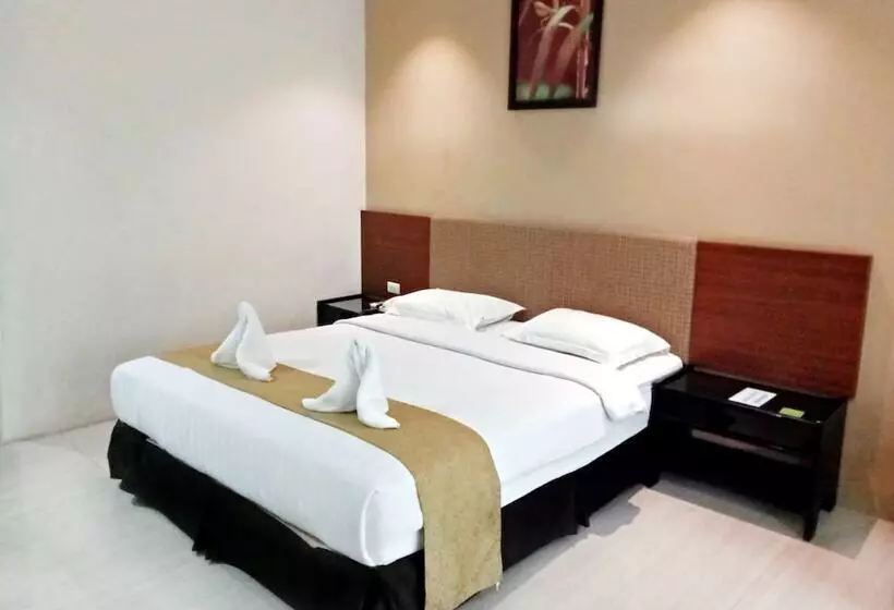 בית מלון כפרי New Grand Park