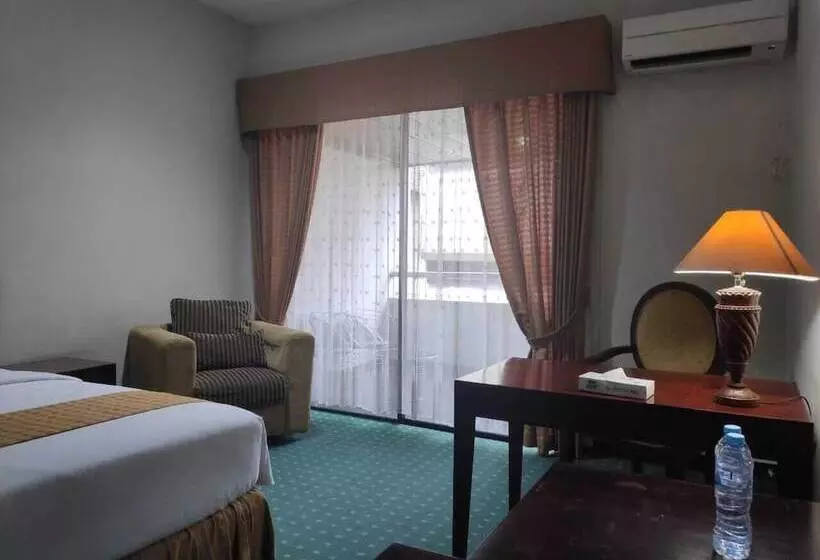 בית מלון כפרי New Grand Park