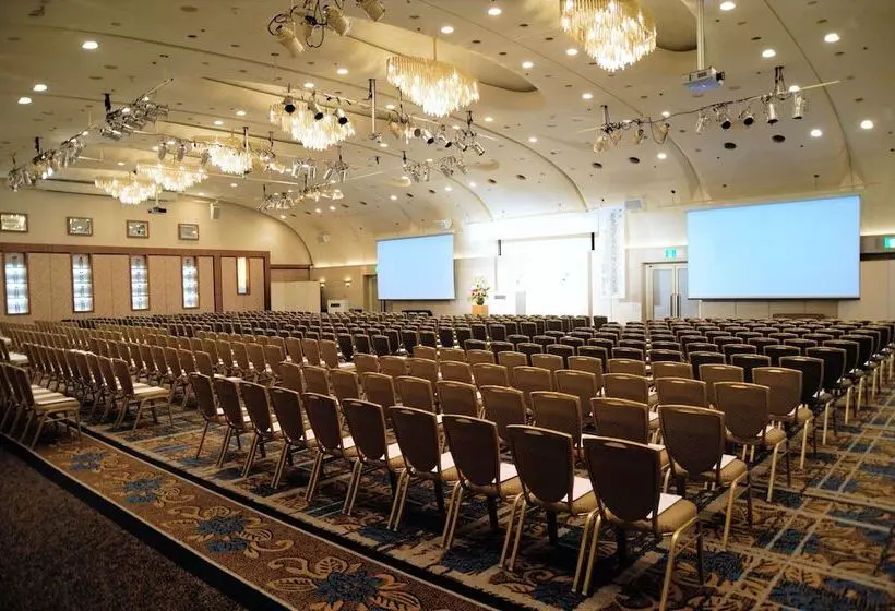 בית מלון כפרי New Otani Nagaoka