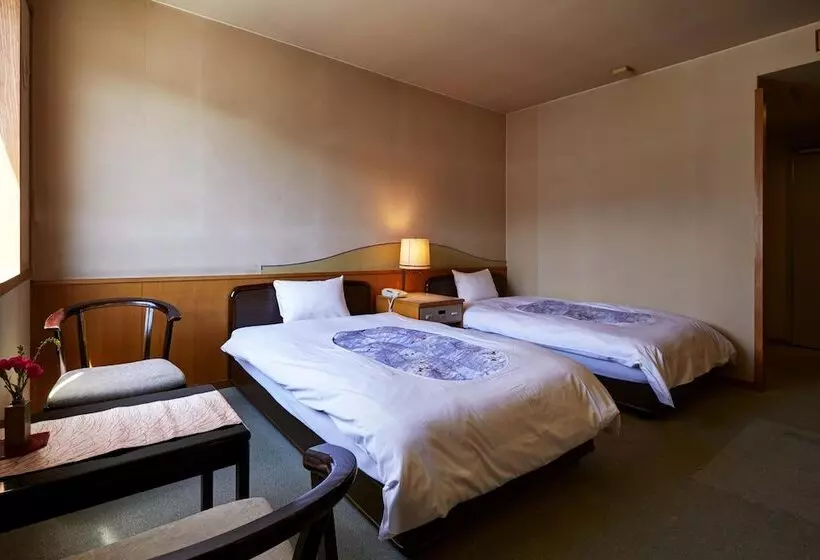 בית מלון כפרי New Tsuruta