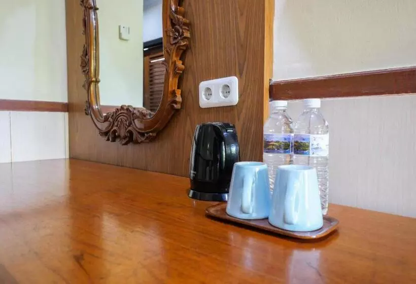 Palm Beach Hotel Bali