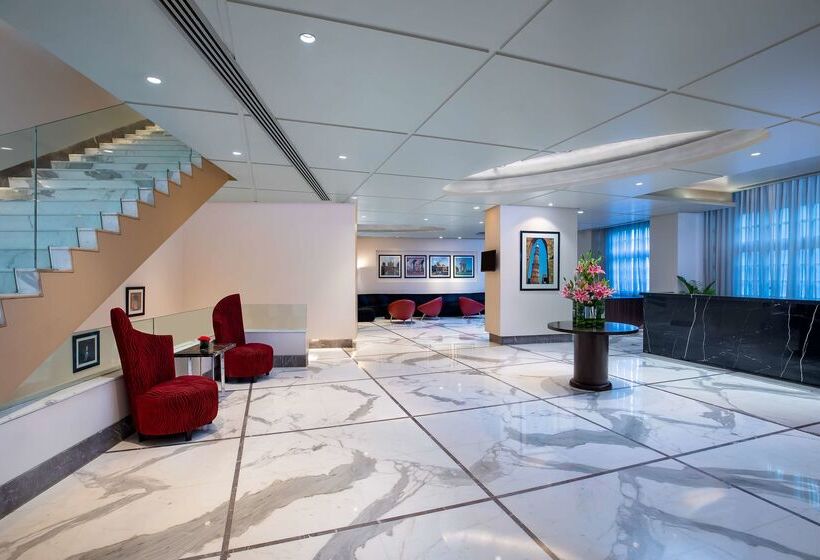 Radisson Blu Marina Hotel Connaught Place