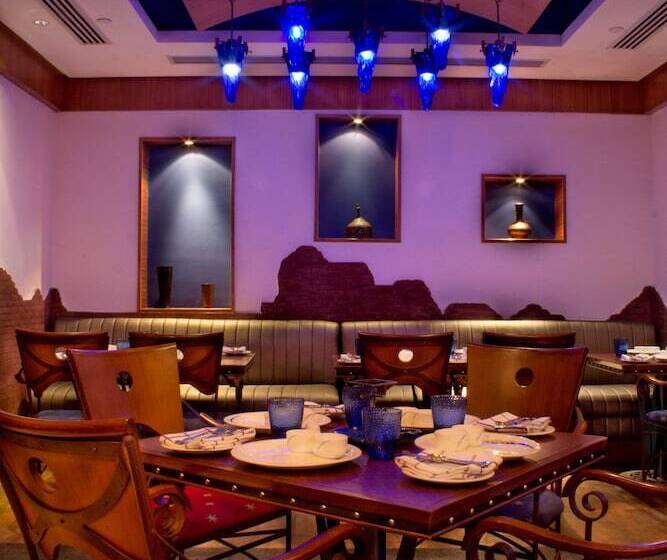 Radisson Blu Marina Hotel Connaught Place