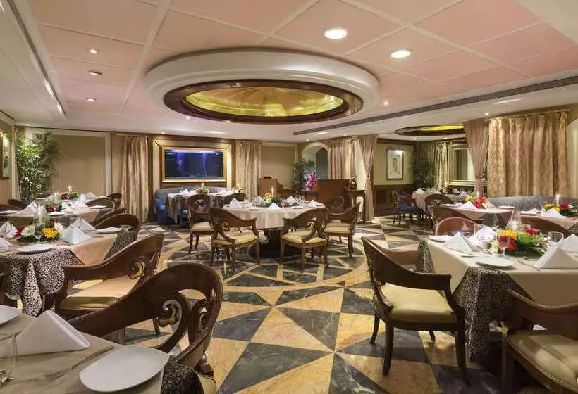 Hotel Ramada Plaza By Wyndham Palm Grove