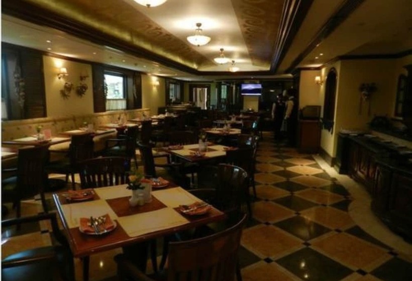 فندق Ramada Plaza By Wyndham Palm Grove