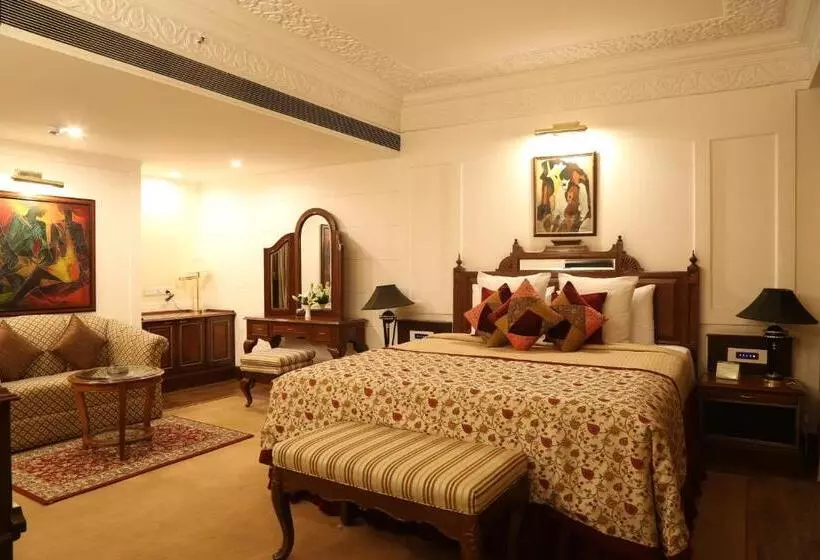 호텔 The Ashok, New Delhi