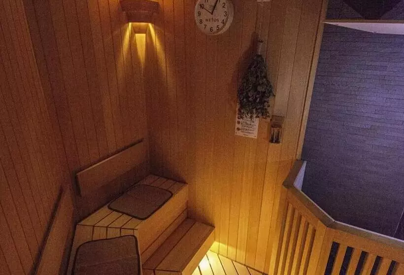 Hotel The Luigans Spa And Resort