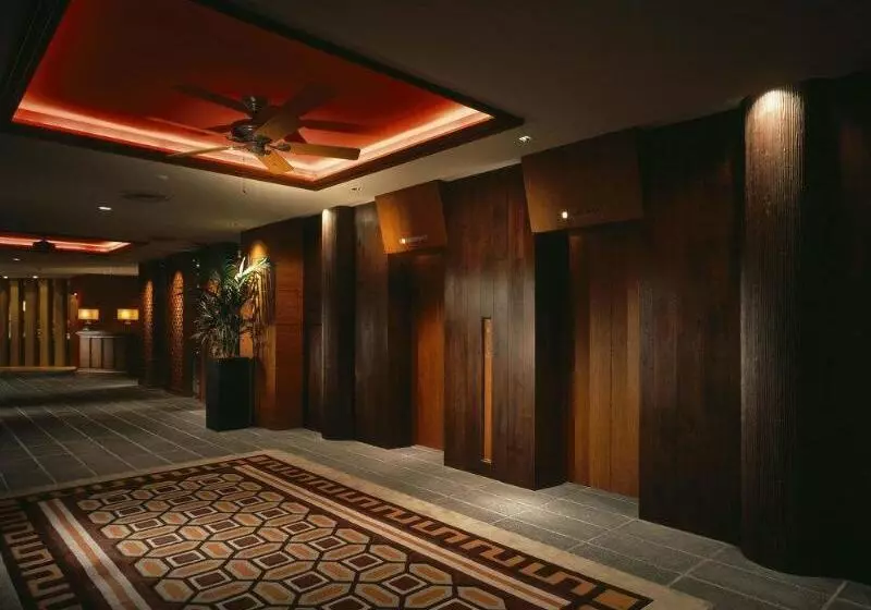 Hotel The Luigans Spa And Resort