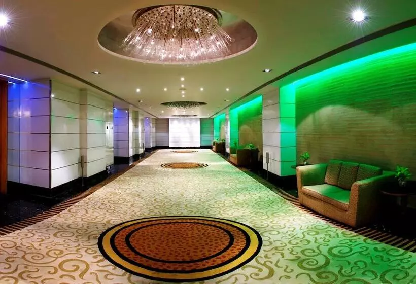 هتل The Park Kolkata