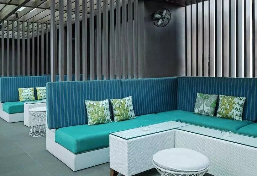 هتل The Park Kolkata