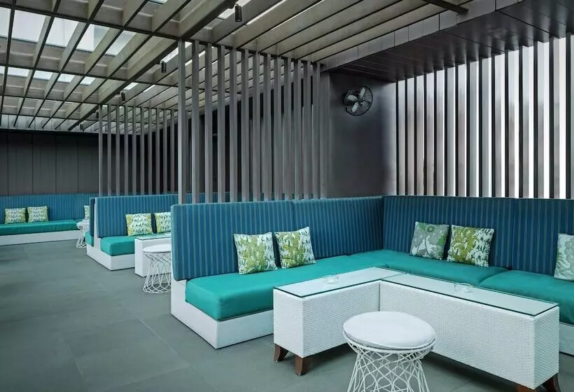 هتل The Park Kolkata