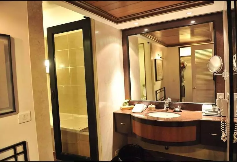 هتل The Park Kolkata