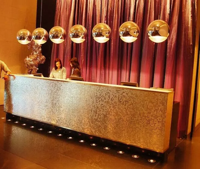 هتل The Park Kolkata