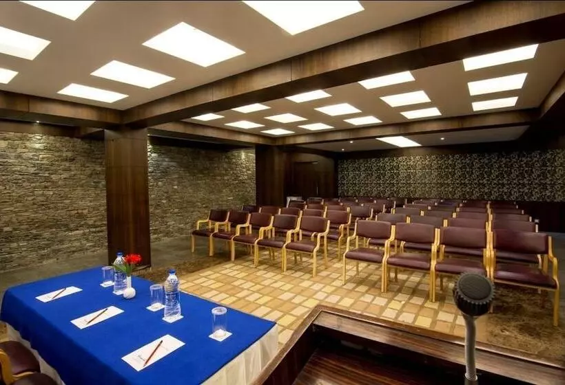 호텔 Vikram Vintage Inn