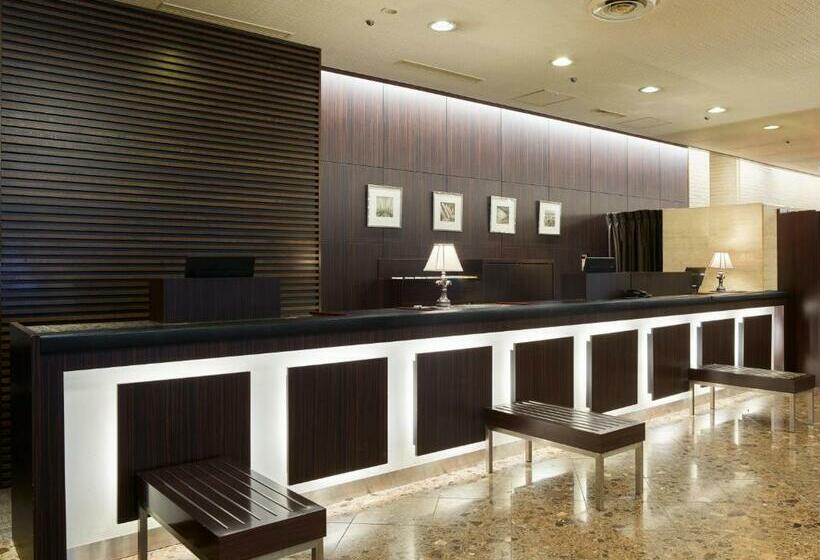 בית מלון כפרי Mitsui Garden Osaka Yodoyabashi