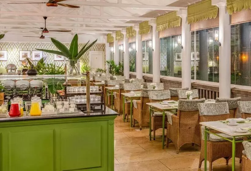 هتل Fairmont The Norfolk